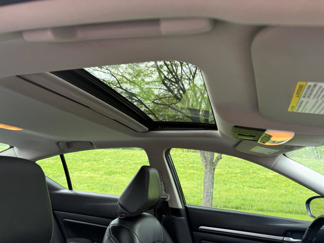 Used 2019 Nissan Altima 2.5 SL FWD image 22