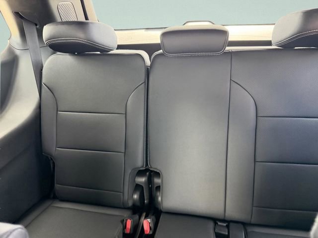 New 2026 Chevrolet Traverse LT w/ Midnight/Sport Edition FWD image 21