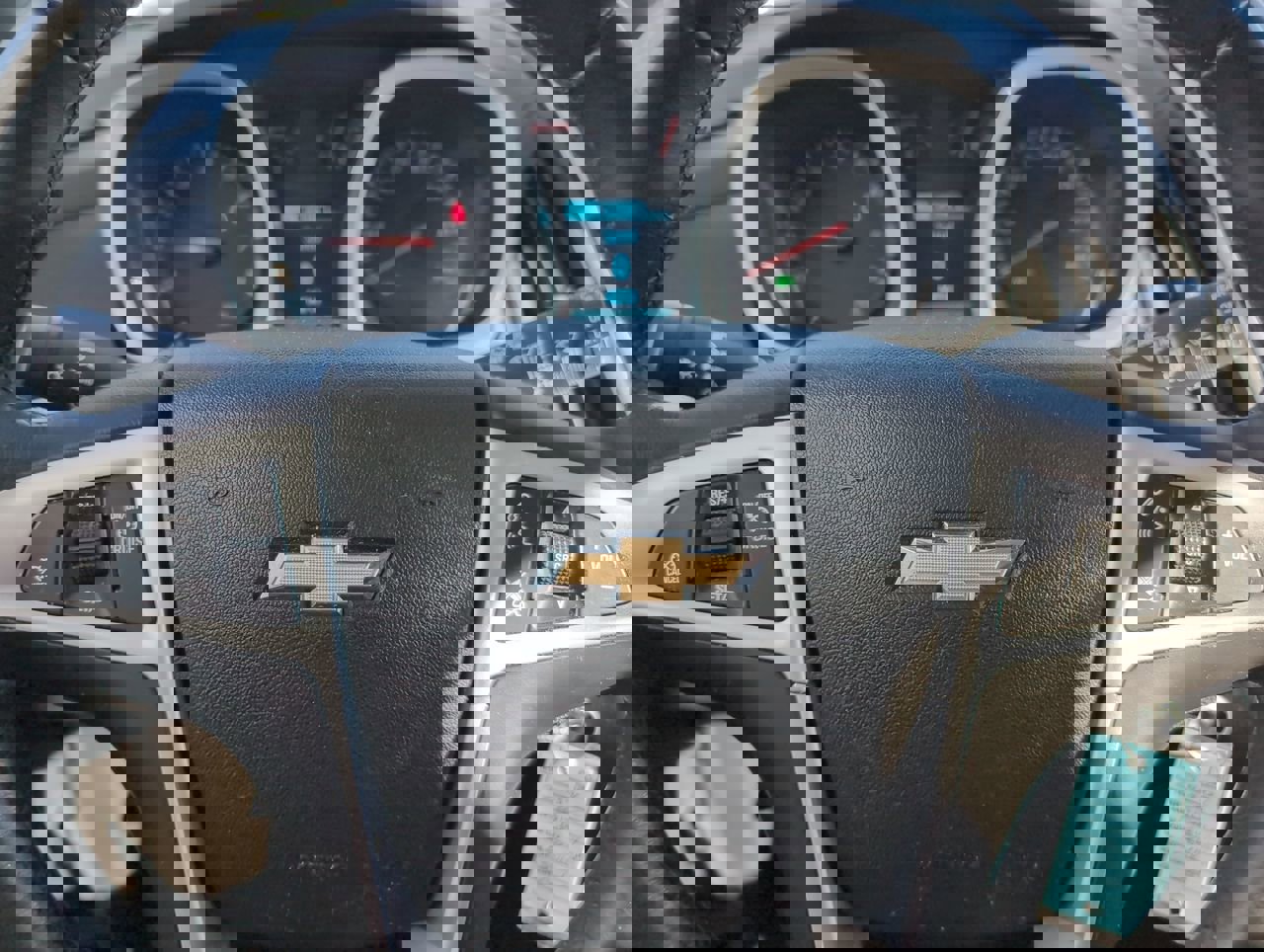 Used 2015 Chevrolet Equinox LT w/ Driver Convenience Package image 17