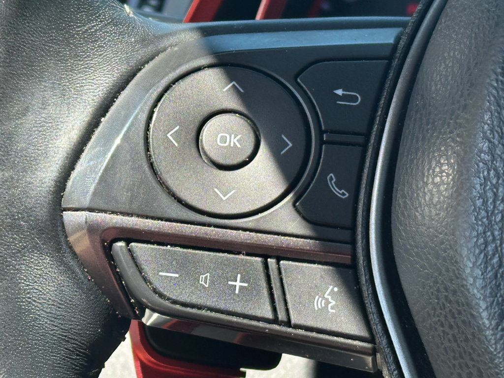Used 2022 Toyota Camry XSE FWD image 18
