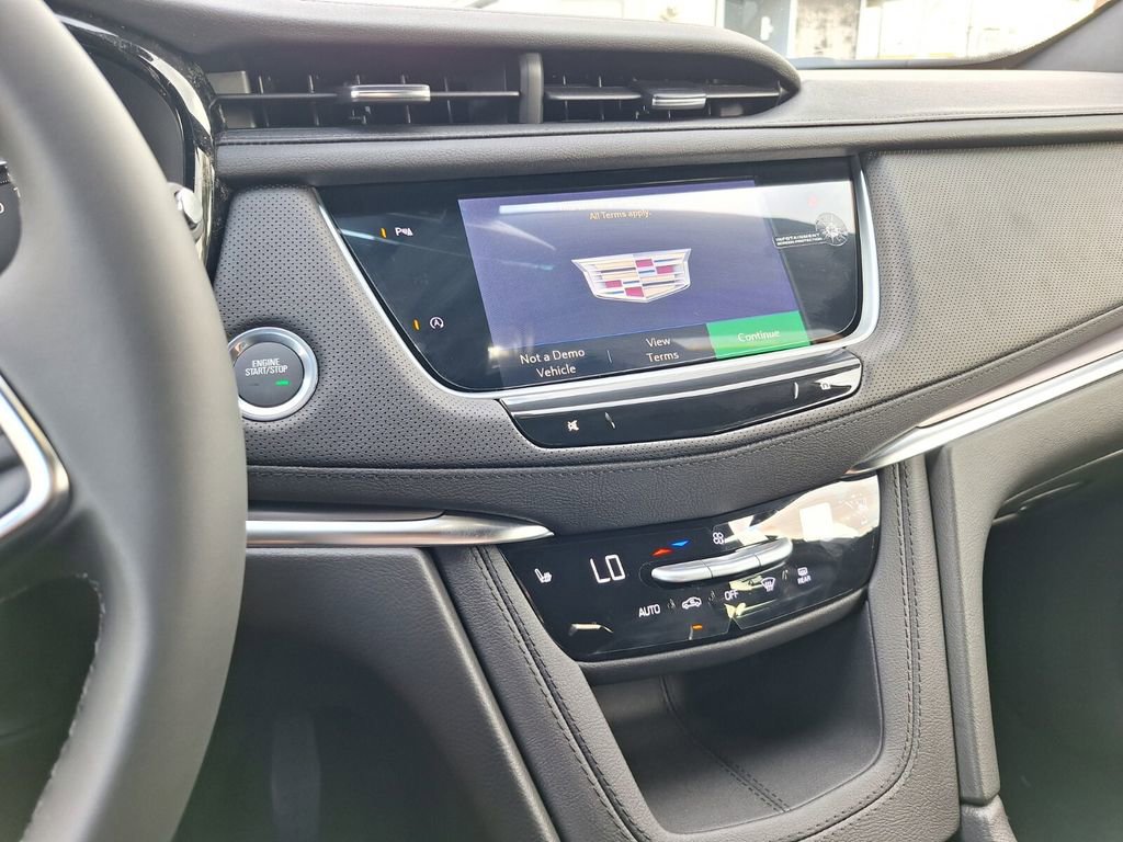 New 2026 Cadillac XT5 Luxury w/ LPO, Floor Liner Package image 12