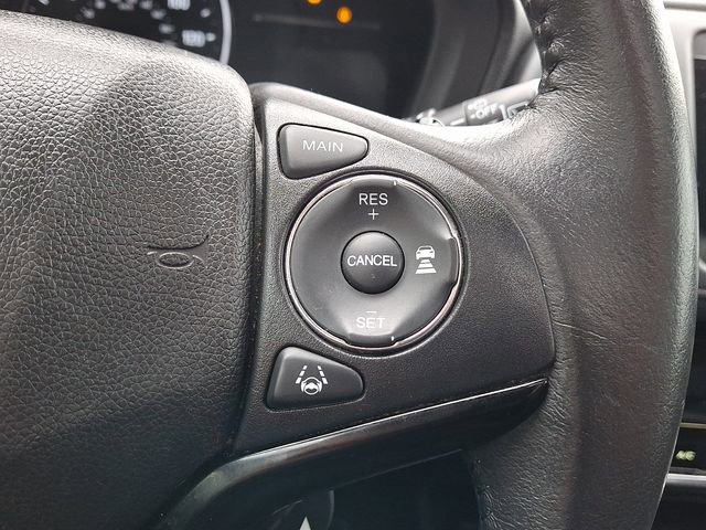 Used 2020 Honda HR-V Touring image 19