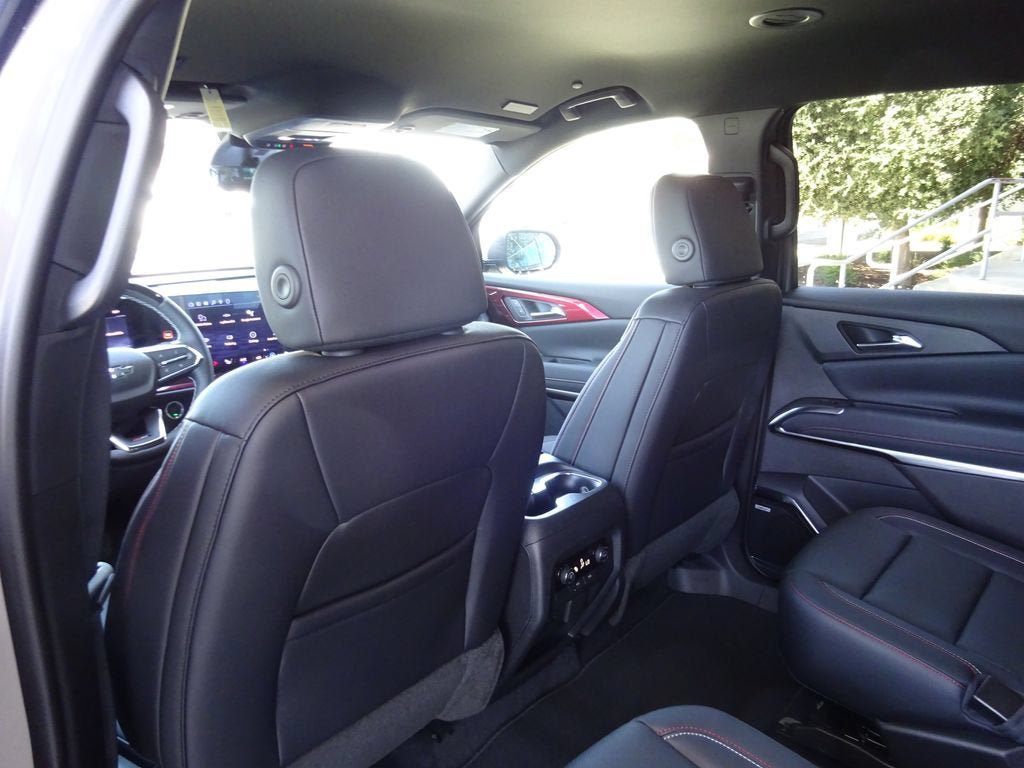New 2026 Chevrolet Traverse Z71 w/ Enhanced Driving Package AWD/4WD image 18