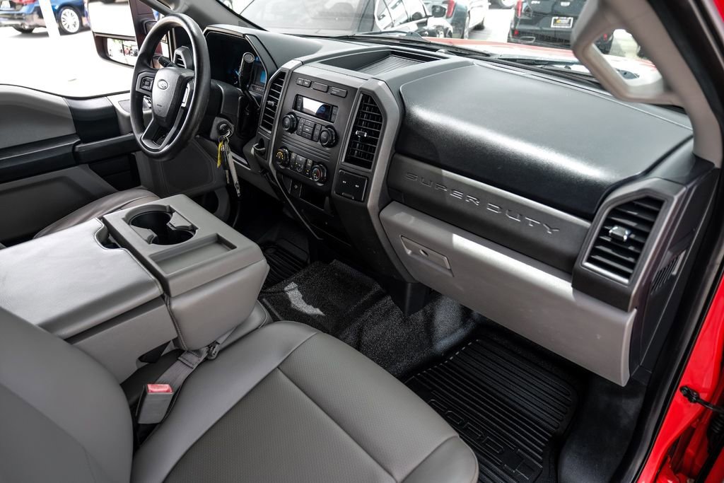 Used 2018 Ford F350 XL w/ Power Equipment Group RWD image 9