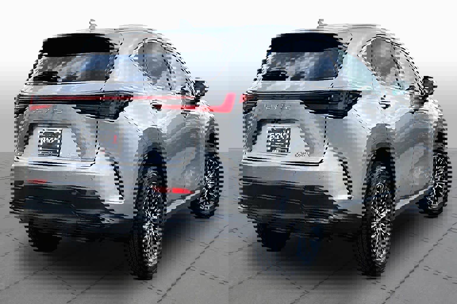 Used 2025 Lexus NX 250 FWD w/ Accessory Package (Z1) image 13