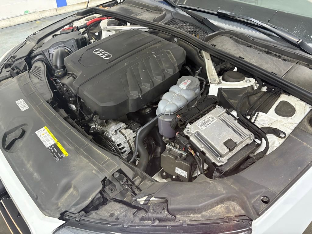 Used 2021 Audi A4 2.0T Premium w/ Convenience Package AWD/4WD image 25