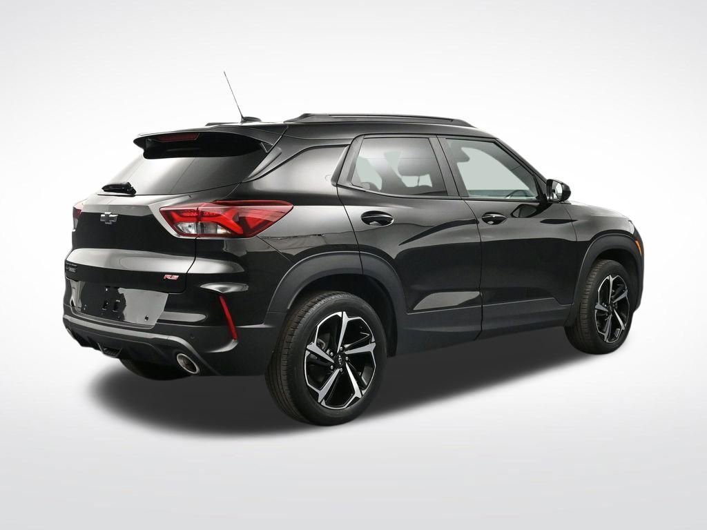 Used 2023 Chevrolet TrailBlazer RS w/ Sun and Liftgate Package image 5