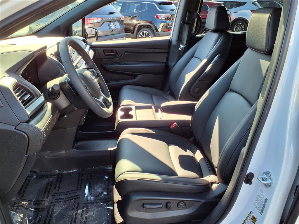 New 2026 Honda Odyssey Sport-L image 4