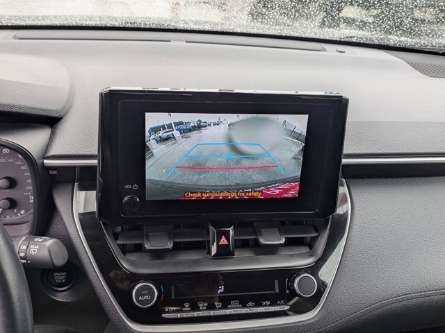 Used 2025 Toyota Corolla Cross LE image 20