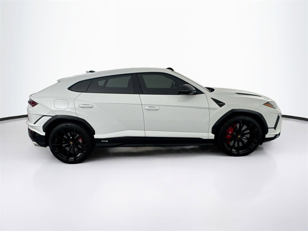 Used 2024 Lamborghini Urus S image 4