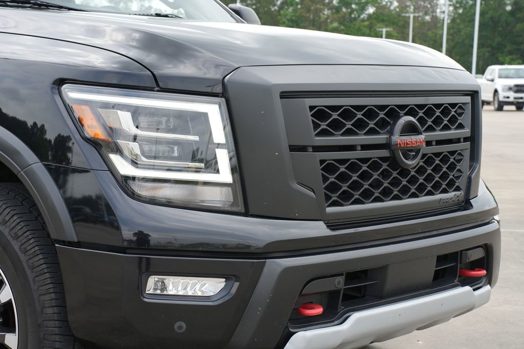 Used 2021 Nissan Titan PRO-4X w/ Pro-4x Convenience Package AWD/4WD image 27
