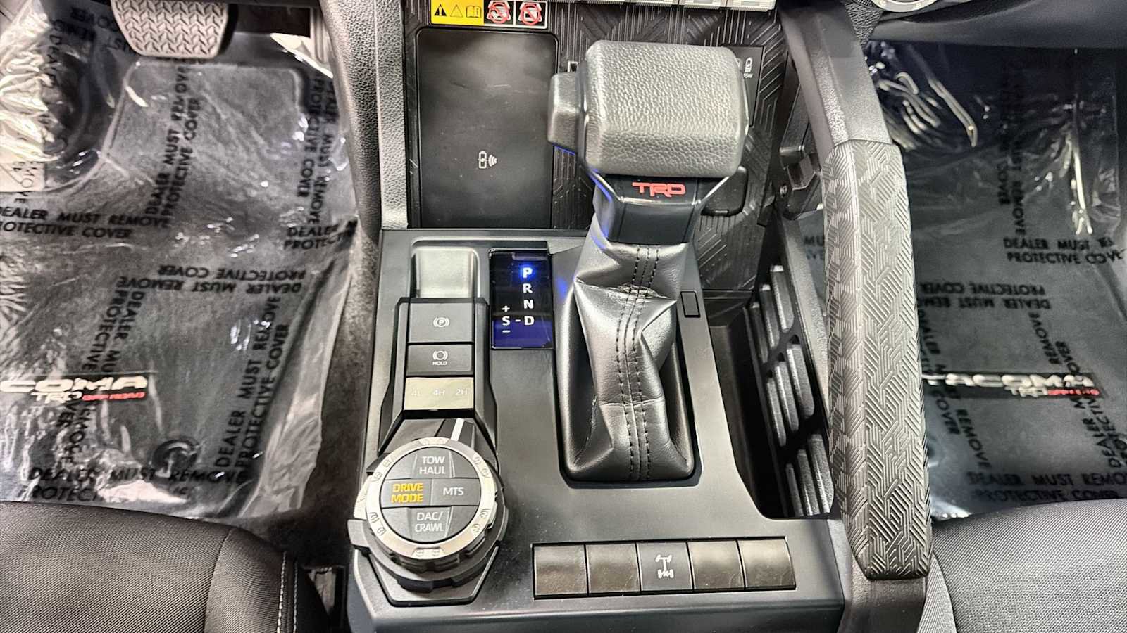Used 2024 Toyota Tacoma TRD Off-Road w/ TRD Off Road Upgrade Package AWD/4WD image 22