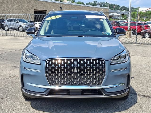 Used 2023 Lincoln Corsair Reserve w/ Equipment Group 201A AWD/4WD image 2