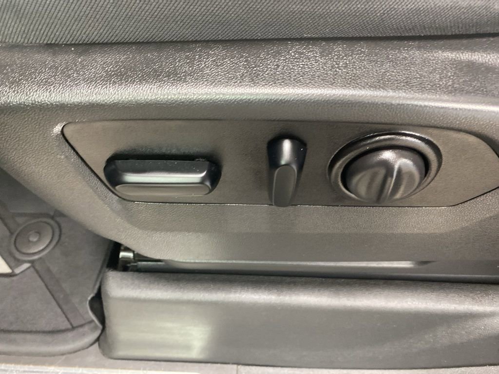 Used 2020 Chevrolet Silverado 1500 RST w/ True North Edition image 28