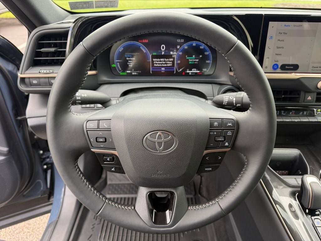 Used 2026 Toyota Crown AWD/4WD image 15