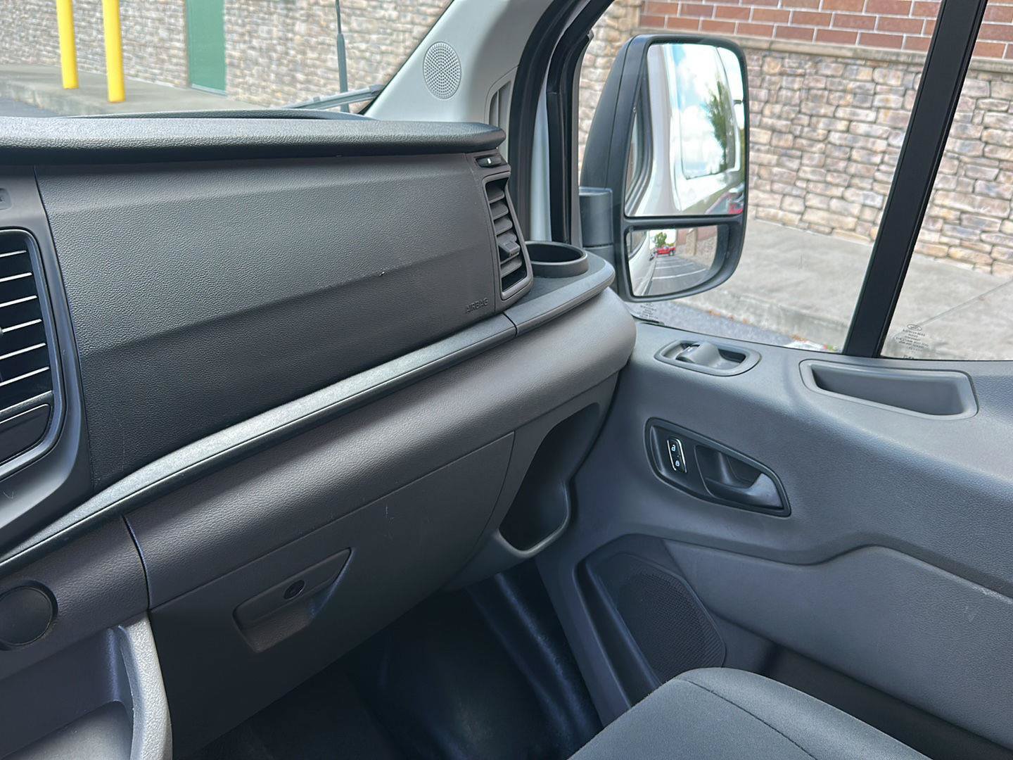 Certified 2025 Ford Transit 250 Low Roof w/ Exterior Upgrade Package RWD image 19