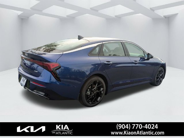 New 2027 Kia K5 GT-Line FWD image 4