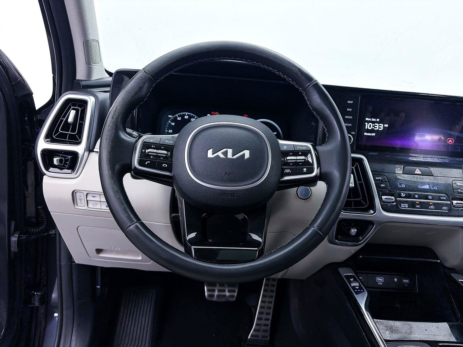 Used 2023 Kia Sorento SX Prestige AWD/4WD image 22
