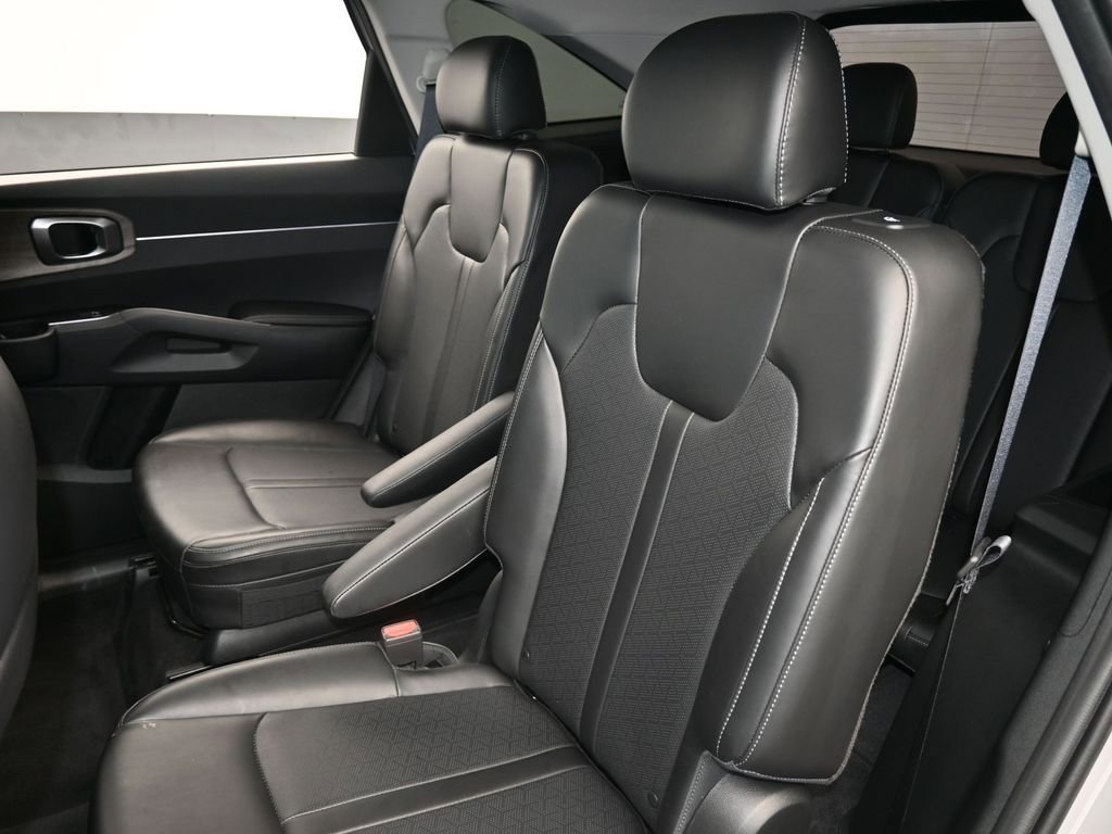 Used 2023 Kia Sorento X-Line EX image 38