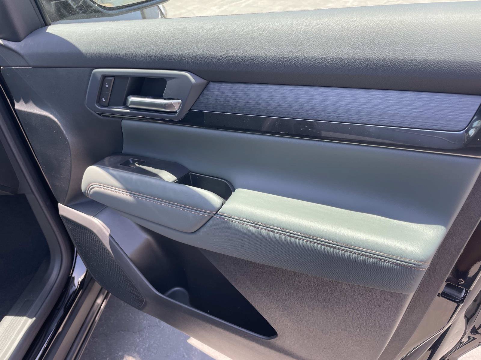 New 2026 GMC Terrain AT4 AWD/4WD image 27