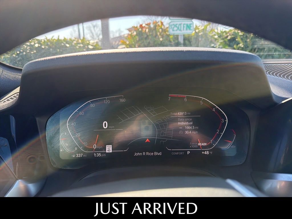 Used 2021 BMW 330i xDrive Sedan w/ Premium Package image 4