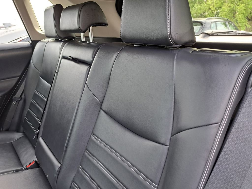 Used 2025 Toyota RAV4 XLE Premium image 23