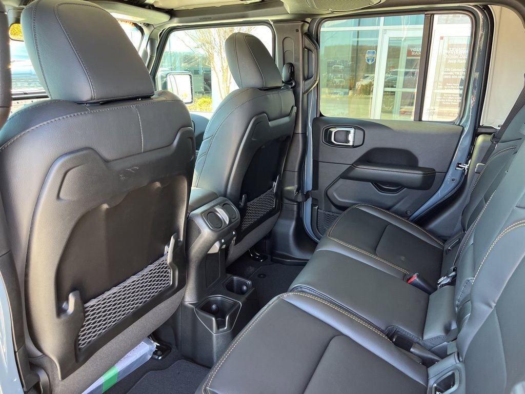 New 2026 Jeep Gladiator Sport image 16