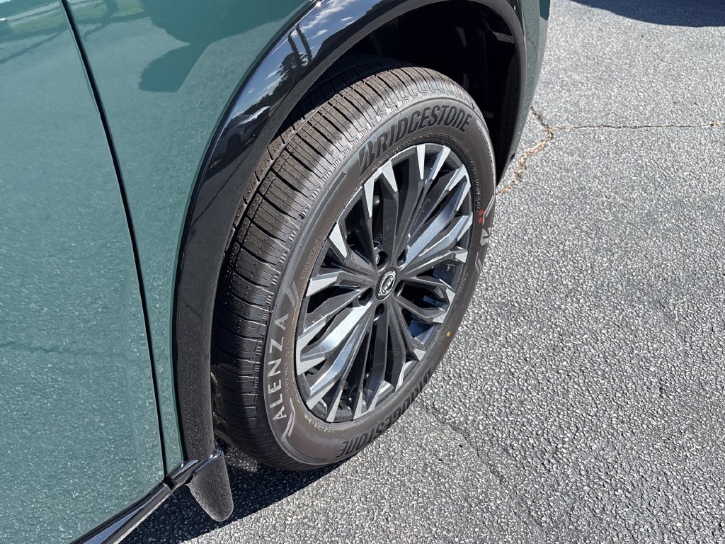 New 2026 Nissan Rogue Platinum AWD/4WD image 32