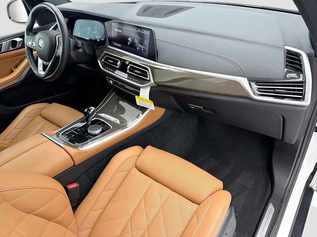 Used 2023 BMW X5 xDrive40i w/ Premium Package AWD/4WD image 16
