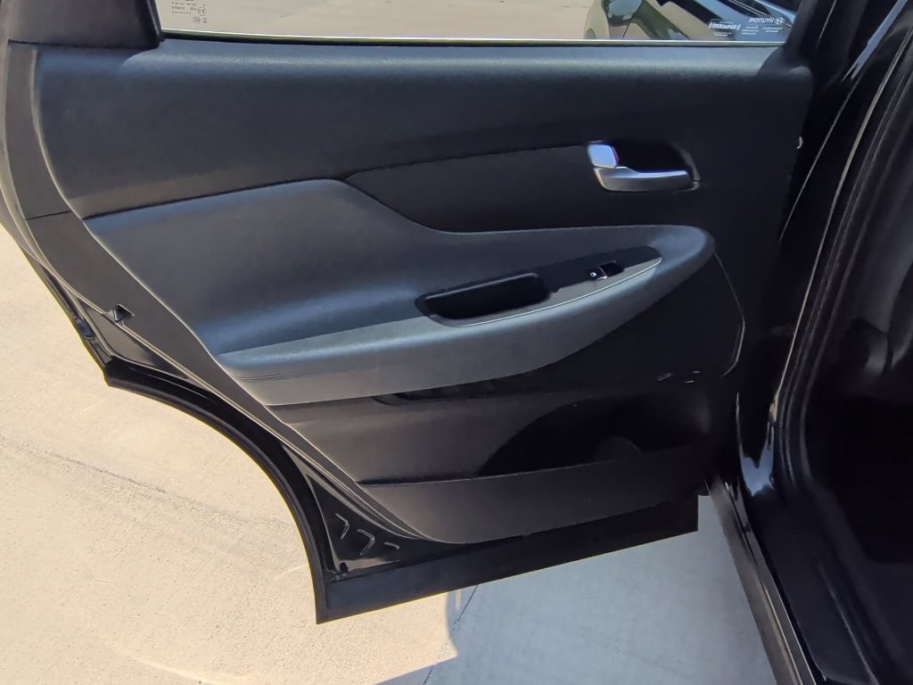 Used 2023 Hyundai Santa Fe SEL w/ Cargo Package FWD image 31