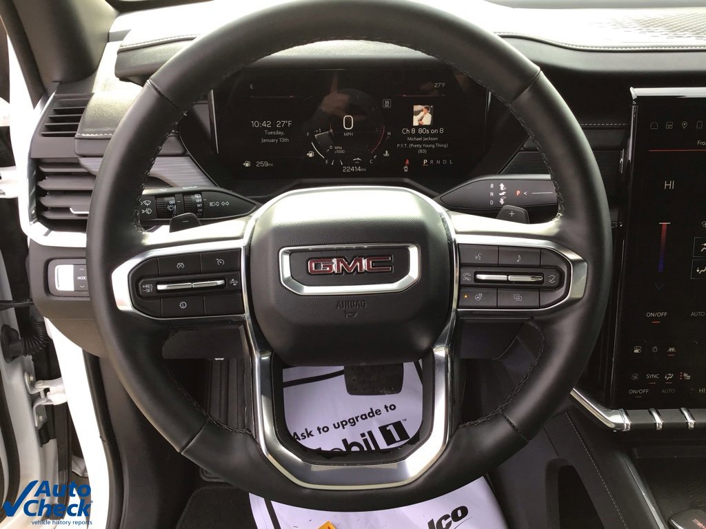 Used 2025 GMC Acadia Elevation image 32