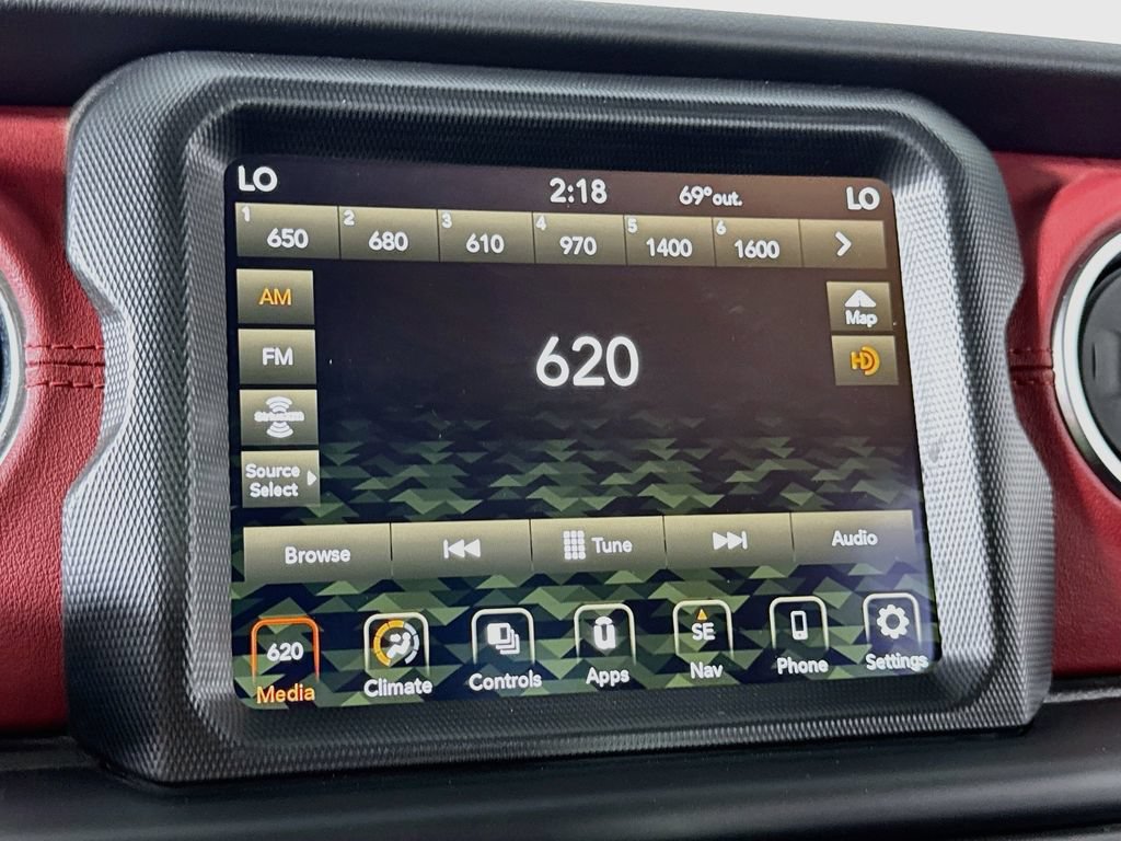 Used 2023 Jeep Wrangler Unlimited Rubicon 4xe AWD/4WD image 28