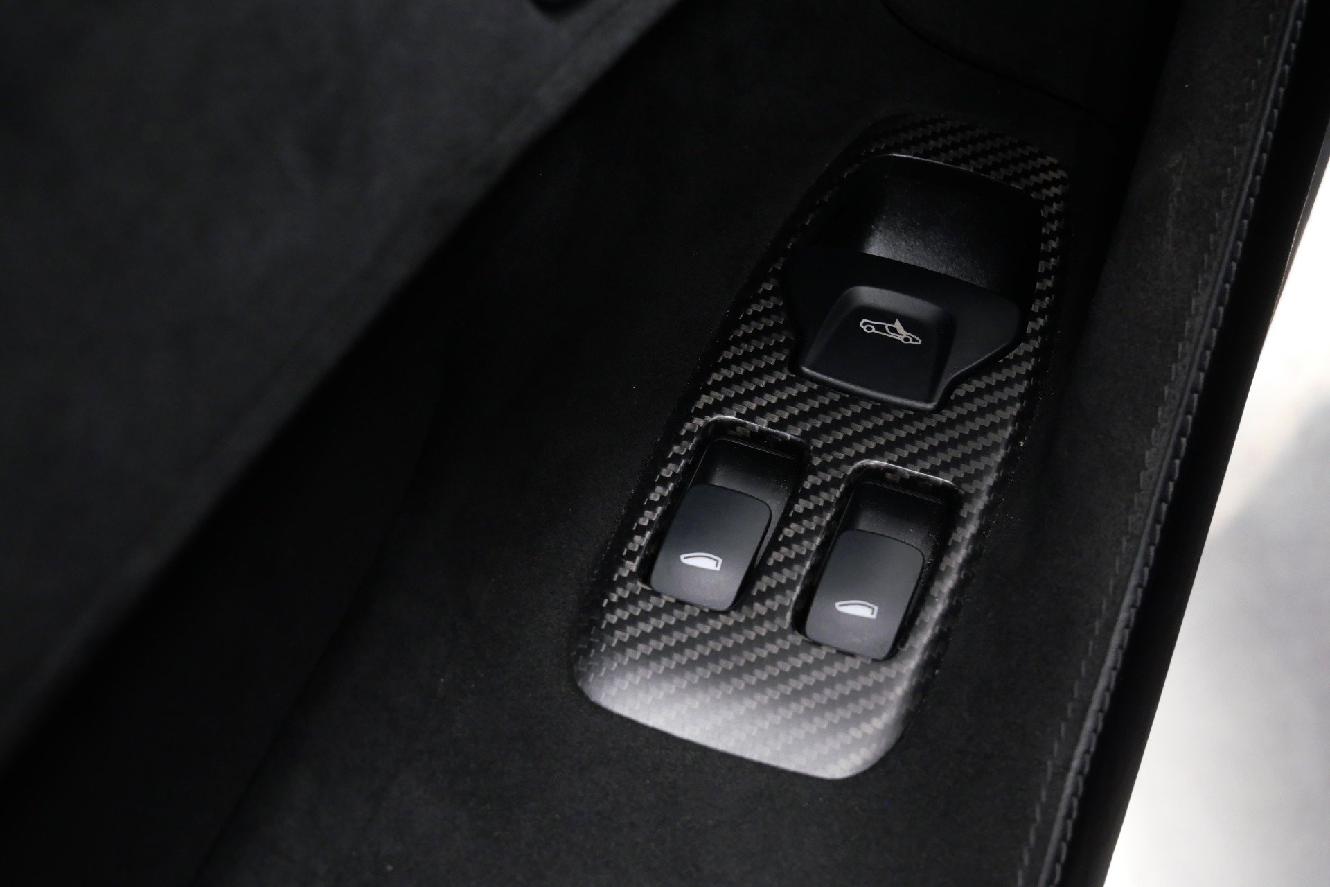 Used 2019 McLaren 600LT image 29