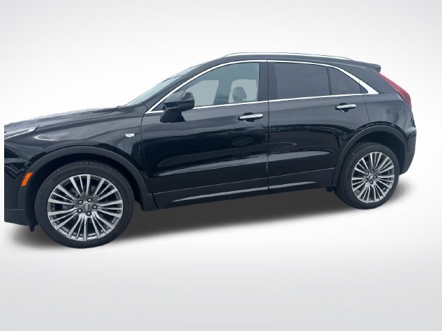 Certified 2024 Cadillac XT4 Premium Luxury FWD image 2