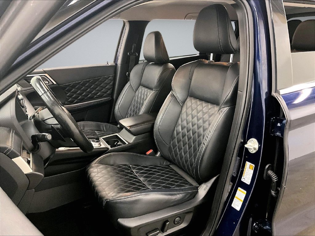 Used 2022 Mitsubishi Outlander SEL AWD/4WD image 21