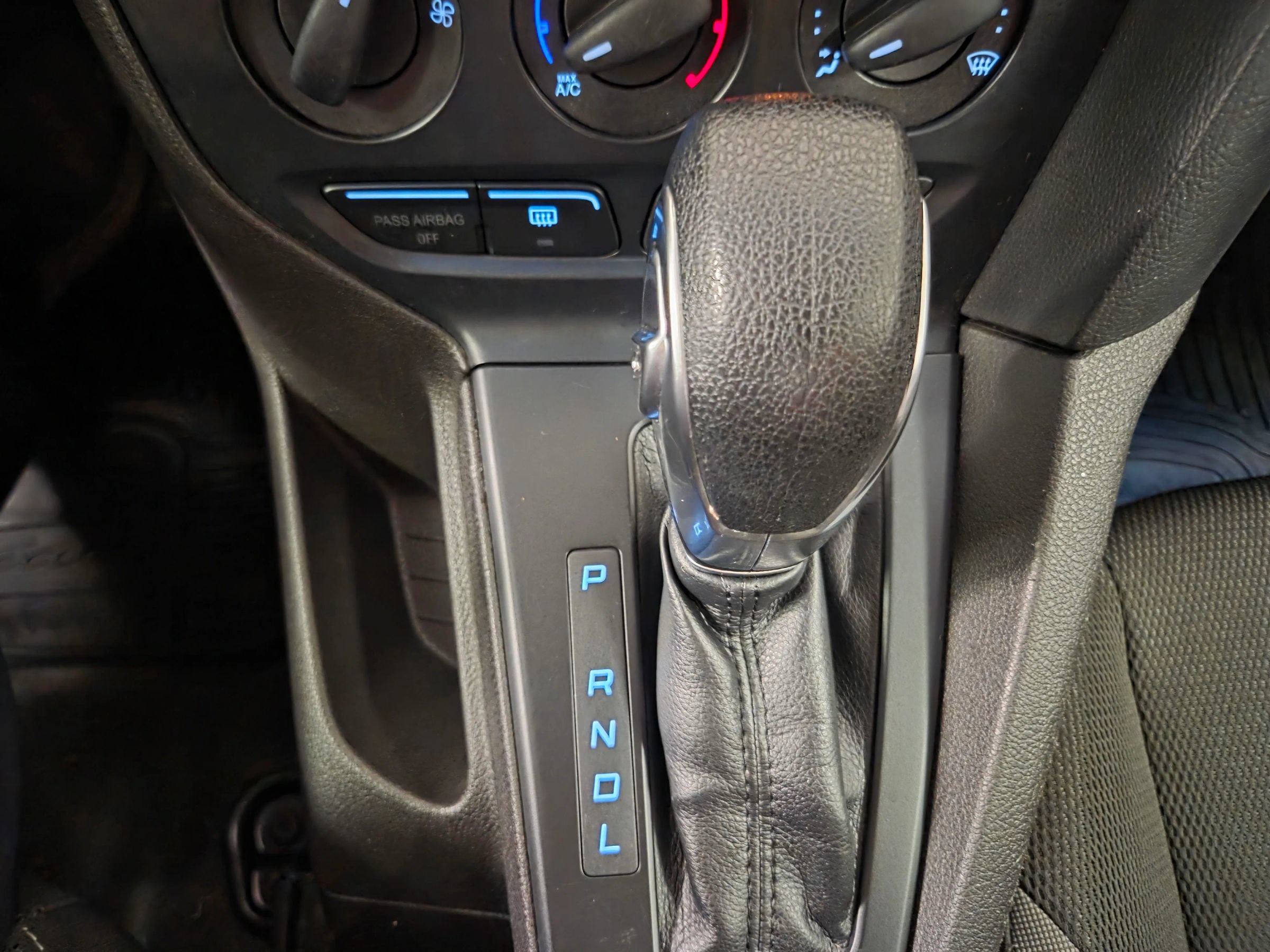 Used 2014 Ford Focus S FWD image 22