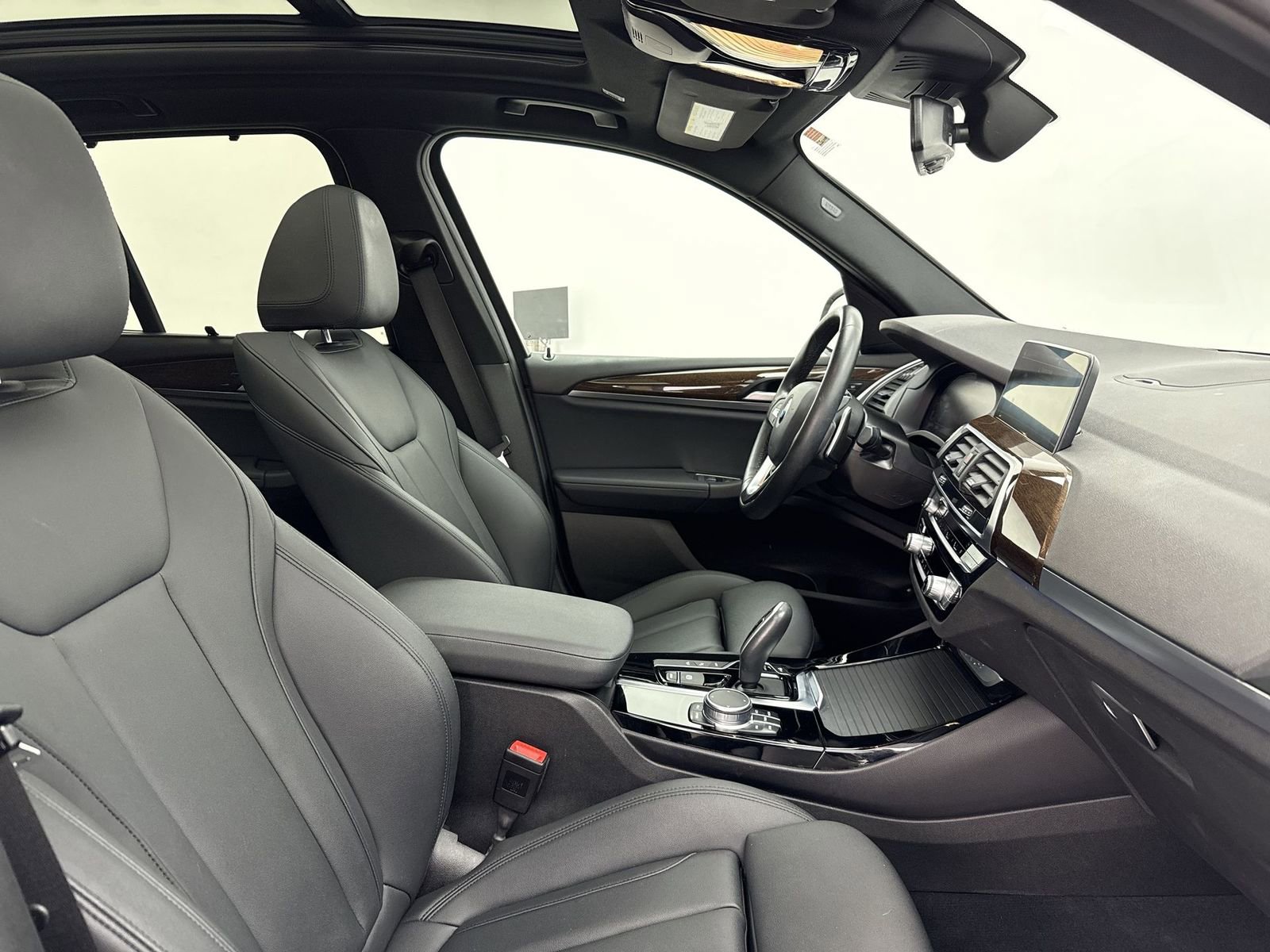 Used 2021 BMW X3 xDrive30e w/ Premium Package image 34