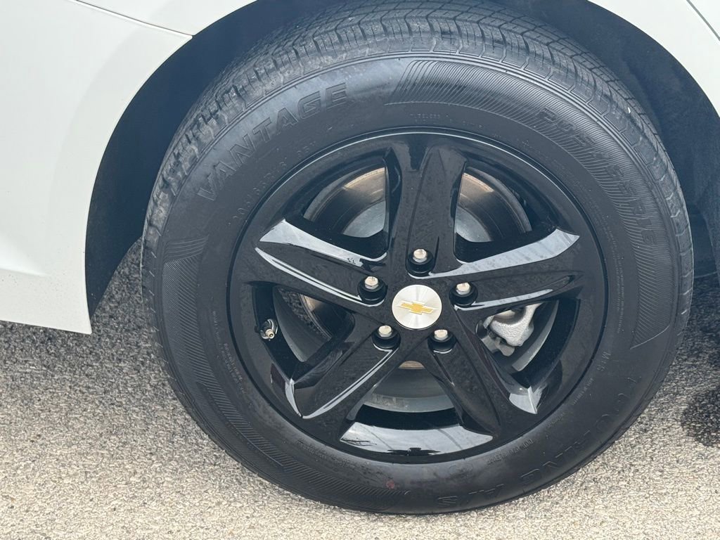 Used 2024 Chevrolet Malibu LT image 8