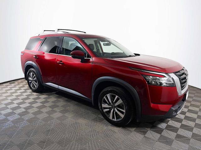 Certified 2023 Nissan Pathfinder SL AWD/4WD image 3