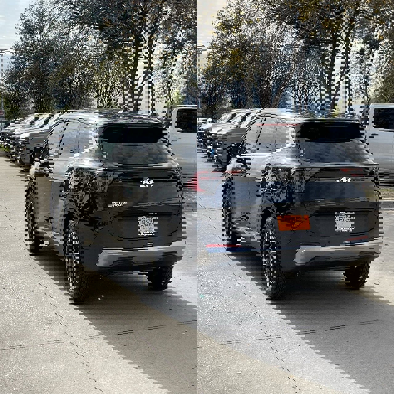 Used 2026 Kia Sportage LX image 4