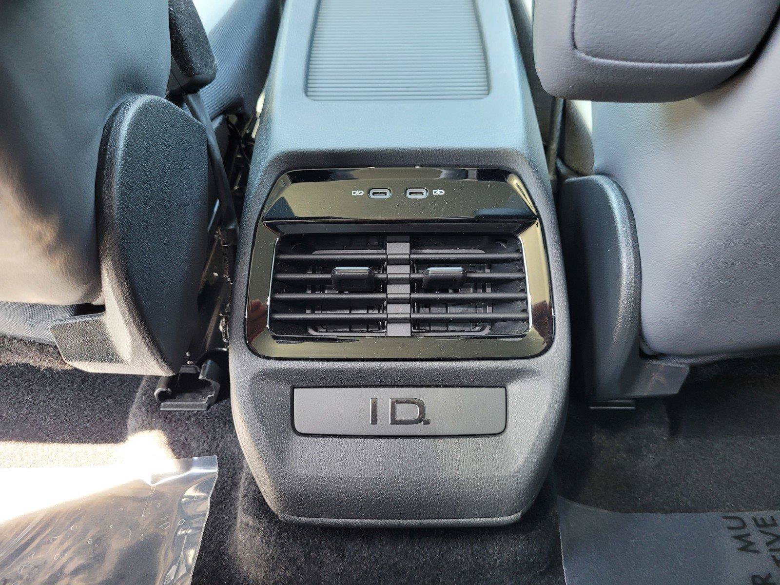 Used 2021 Volkswagen ID.4 Pro S AWD/4WD image 18