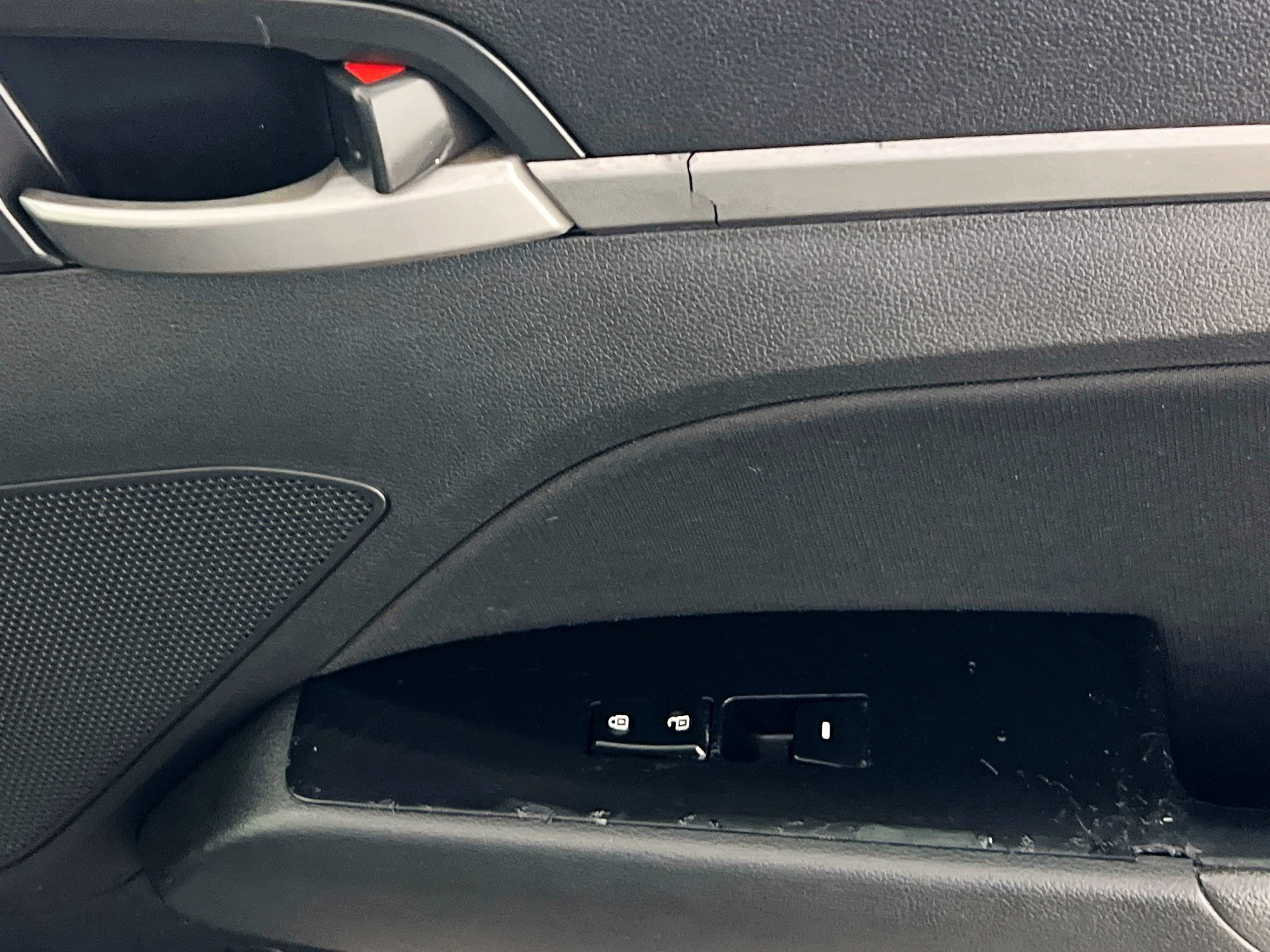 Used 2017 Hyundai Elantra Value Edition w/ Cargo Package image 32