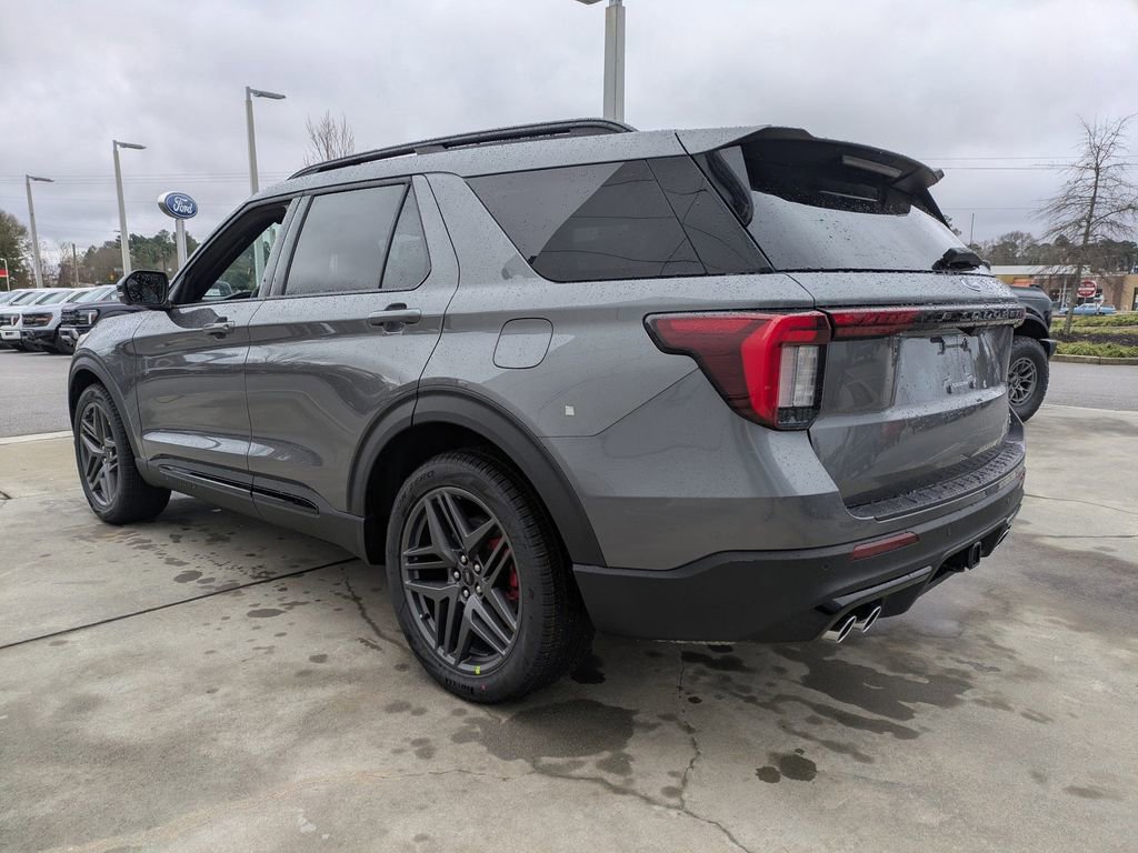 New 2026 Ford Explorer ST image 6