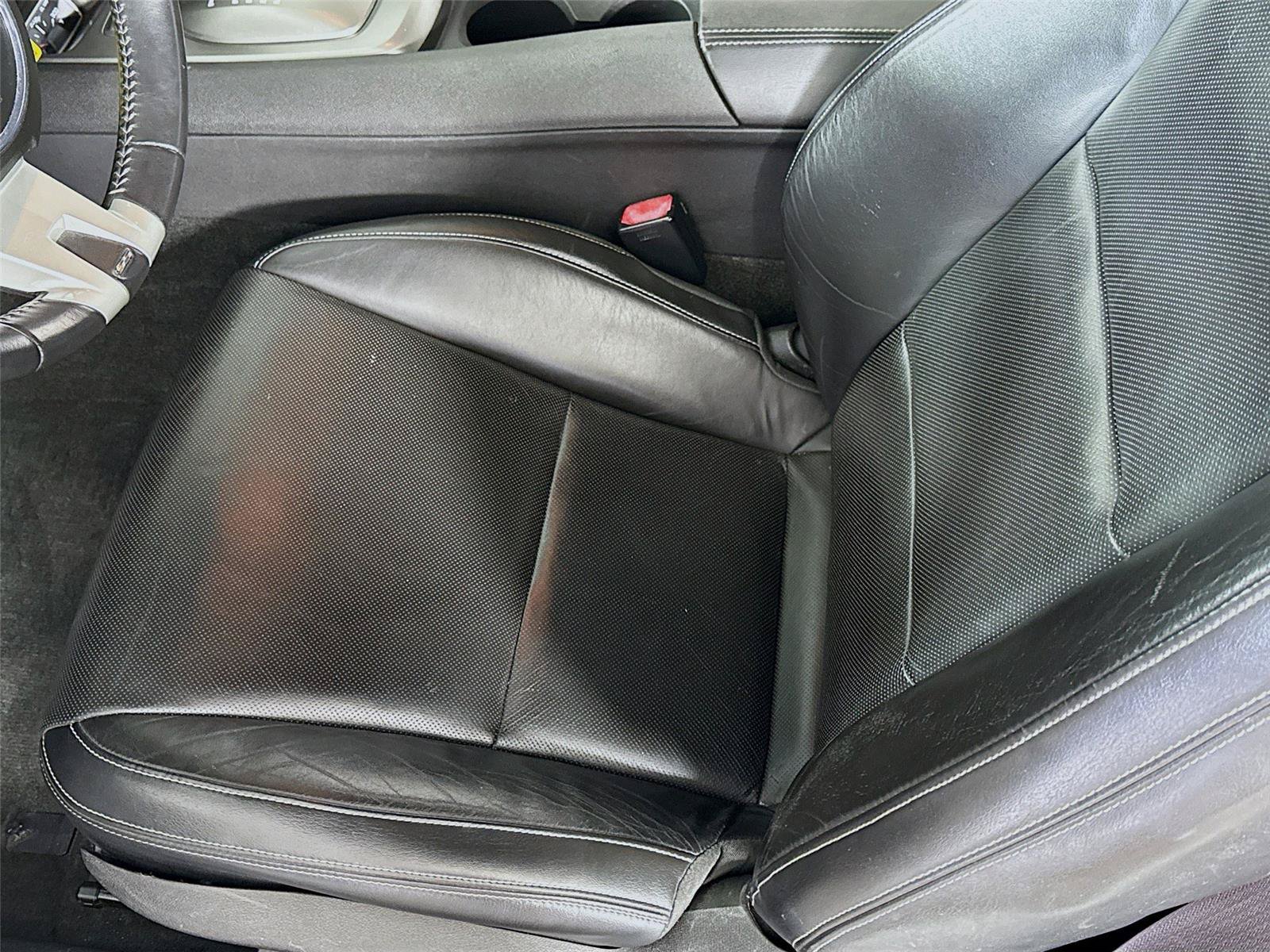 Used 2010 Chevrolet Camaro SS w/ RS Package RWD image 12