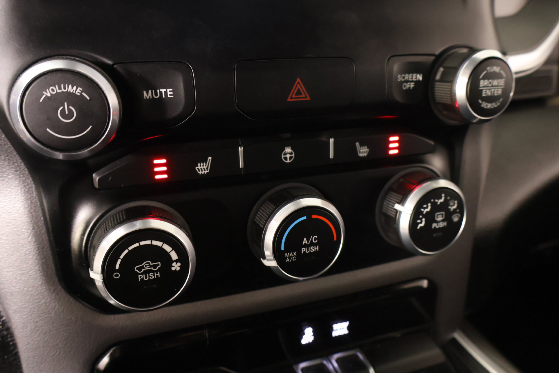 Used 2023 RAM 1500 Big Horn AWD/4WD image 6