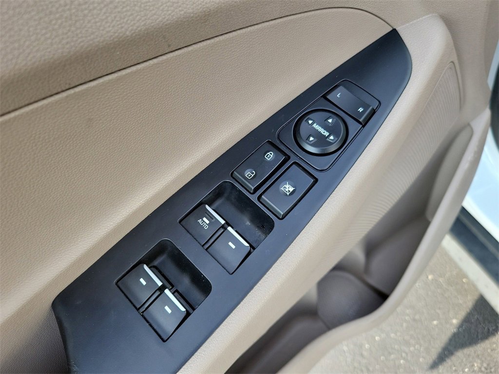 Used 2021 Hyundai Tucson Ultimate w/ Cargo Package image 20