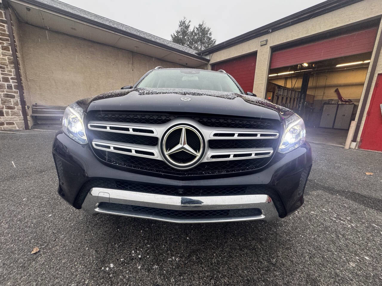 Used 2017 Mercedes-Benz GLS 450 4MATIC image 12