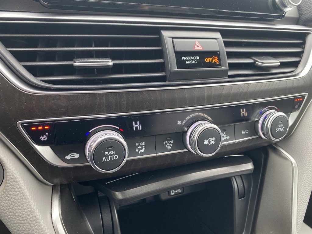Used 2019 Honda Accord EX image 33