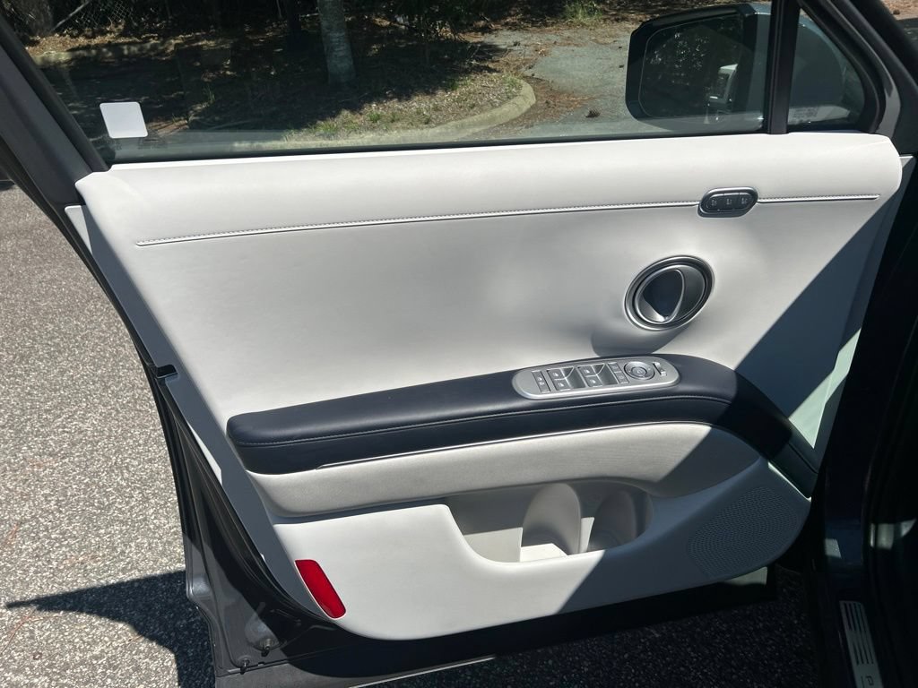 Used 2026 Hyundai Palisade Calligraphy AWD/4WD image 13