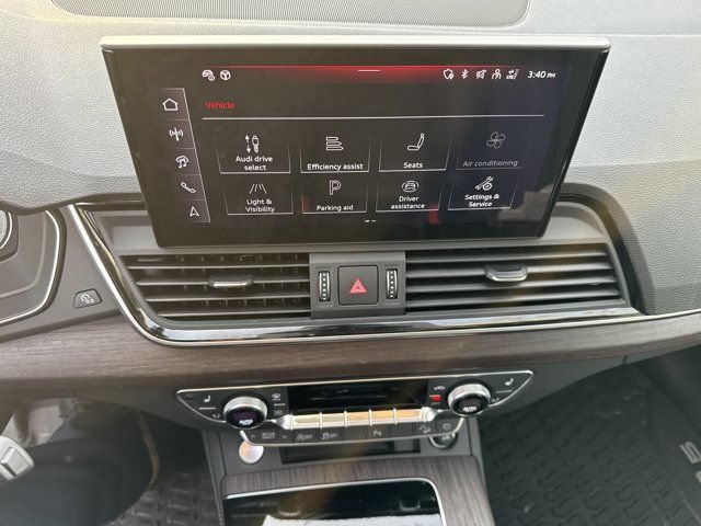Used 2025 Audi Q5 2.0T Premium Plus w/ Premium Plus Package AWD/4WD image 17